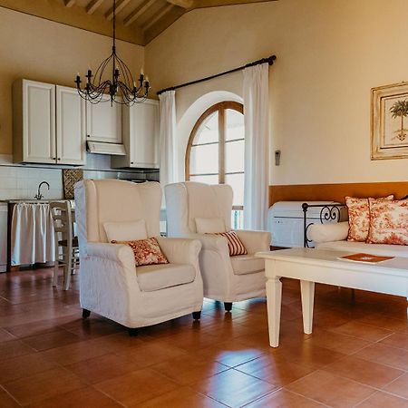 Poggio Cornetto Apartment Bibbona Bagian luar foto