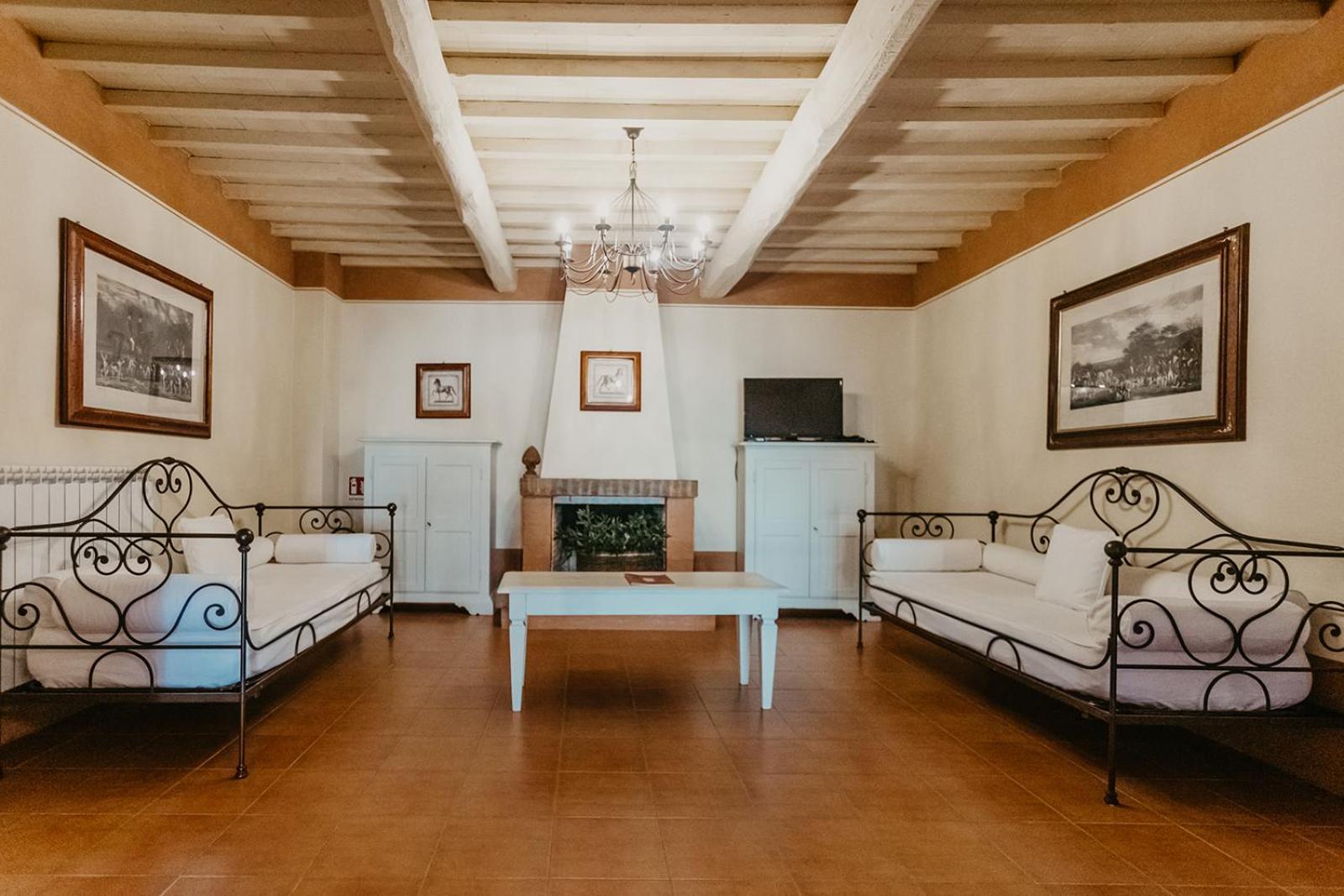 Poggio Cornetto Apartment Bibbona Bagian luar foto