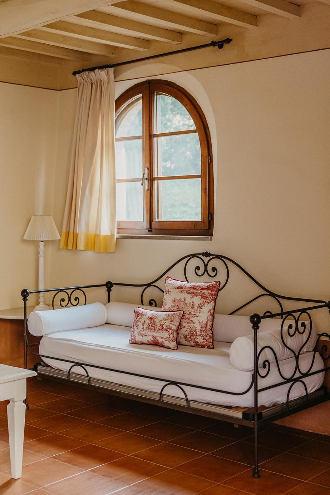 Poggio Cornetto Apartment Bibbona Bagian luar foto